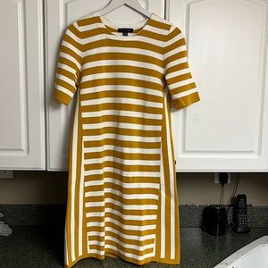 Ann Taylor cotton sweater dress.
Size: M
Color: golden rod.